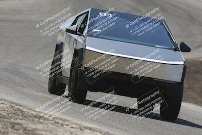 media/Mar-01-2025-Speed Ventures (Sat) [[3556983a2b]]/TC B/Session 2 (Phil Hill)/